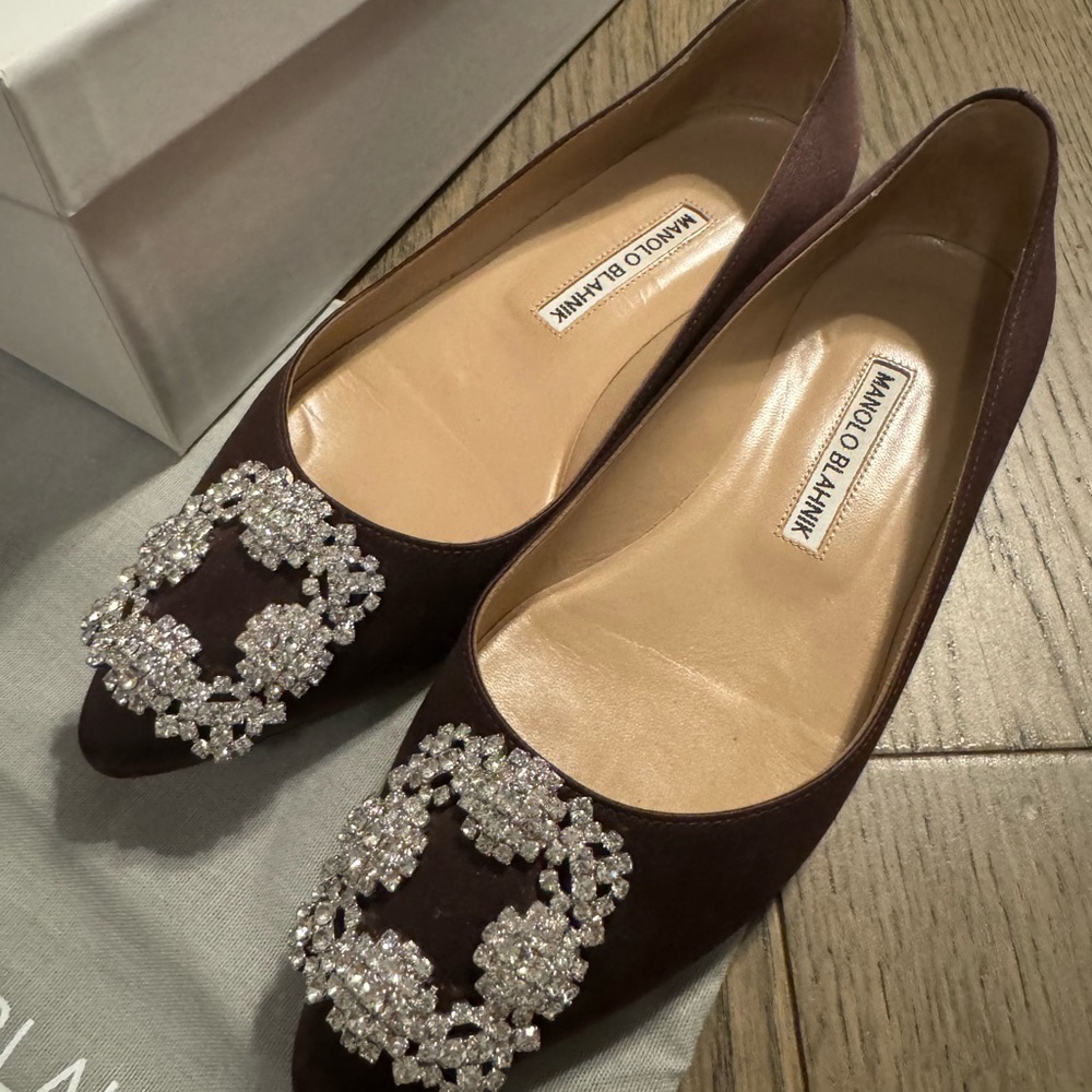 Manolo Blahnik Deep Purple Brown Crystal Embellished Flats HANGISIFLAT